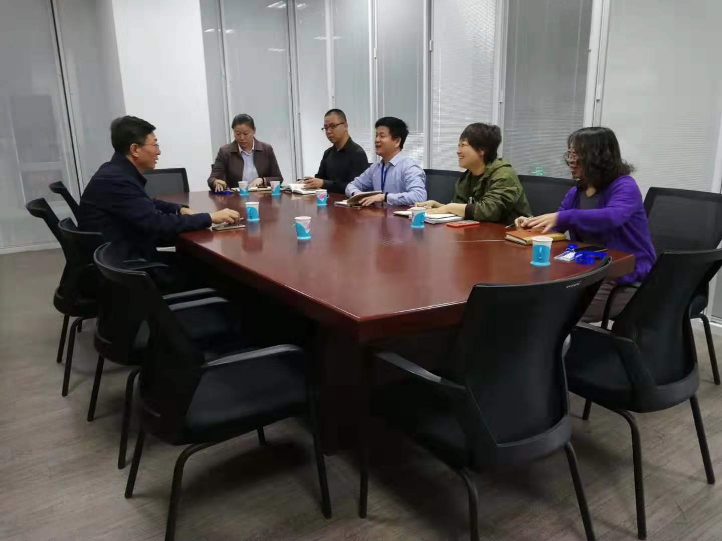校党委书记李强同志到william威廉官网调研.jpg 校党委书记李强同志到william威廉官网调研.jpg